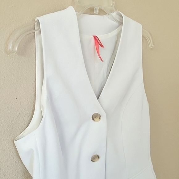 SPANX Womens Carefree Crepe Vest Top Preppy Academia Career - Size Small - Picture 3 of 9